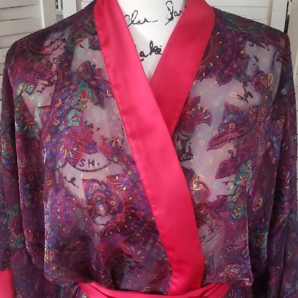 Victoria Secret vintage 100% polyester purple and red floral kimono robe OS
